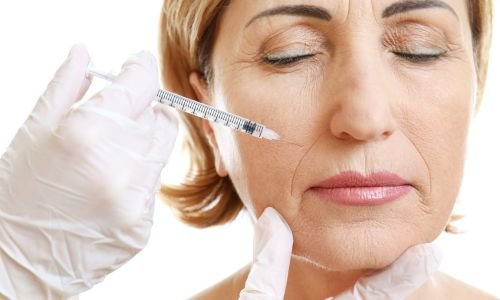 Rejuvenecimiento-facial-con-exosomas-y-factores-de-crecimiento